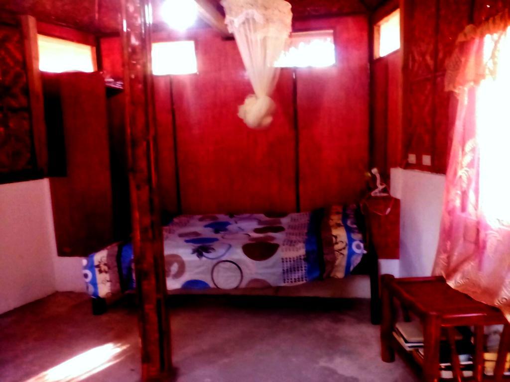 Lennon'S Place Backpacker Hostel Панглао Экстерьер фото